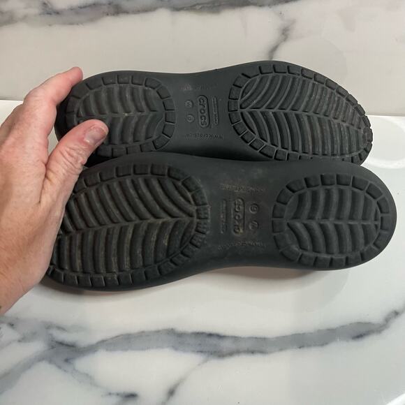 CROCS Women's Black Comfort Slip-On Kadee Flats Sz 6 Waterproof Minimalist - Picture 4 of 4